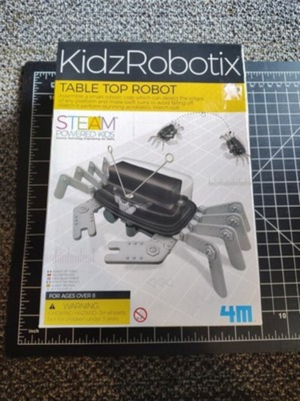 New Sealed KidzRobotix Table Top Robot Crab Kit – STEAM Build Toy Ages 8+